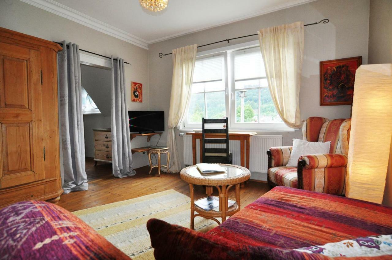 Villa Lamba Gastezimmer Lorch Kültér fotó