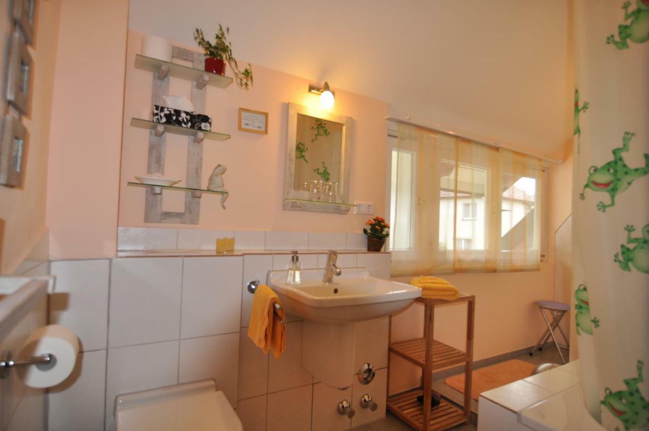 Villa Lamba Gastezimmer Lorch Kültér fotó